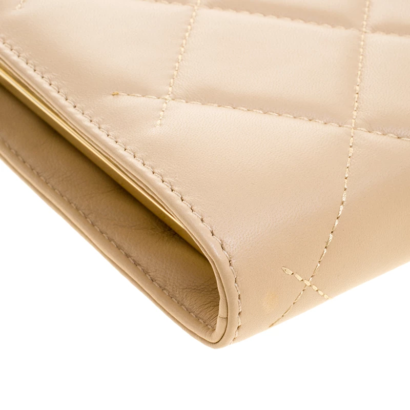 Carolina Herrera Beige Leather Chain Clutch Women