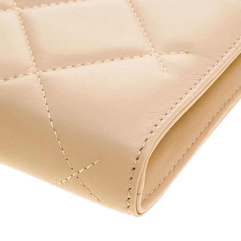 Carolina Herrera Beige Leather Chain Clutch Women