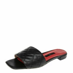 Carolina Herrera Black Initials Quilted Leather Initials 2020 Flats Slides Size 36 Women