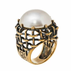 Carolina Herrera Flower Faux Pearl Gold Tone Ring Size 54.5 Women - White