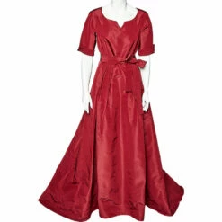 Carolina Herrera Burgundy Silk Taffeta Pleated Detail Belted Gown L Women