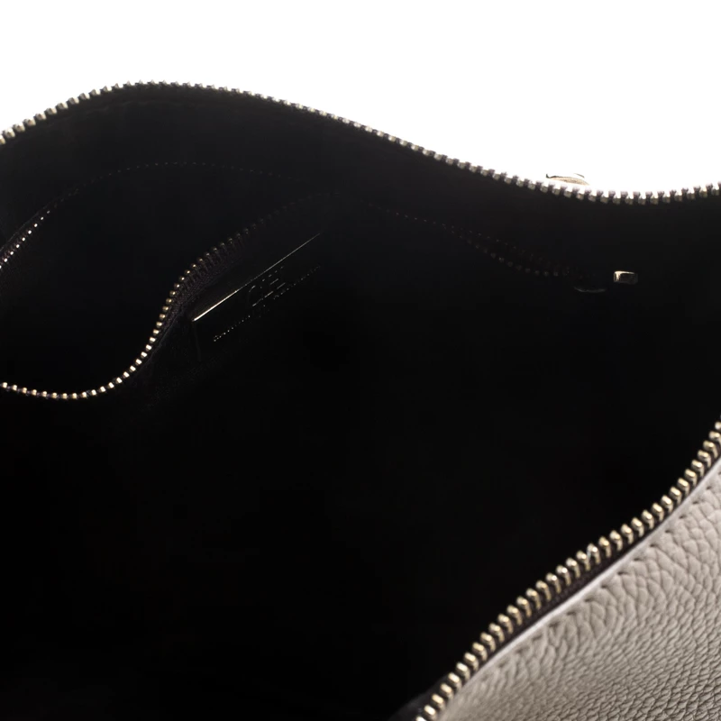 Carolina Herrera Beige Leather Hobo Women