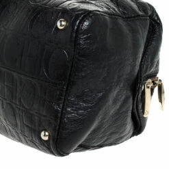 Carolina Herrera Black Monogram Leather Tassel Satchel Women 21 Carolina Herrera Black Monogram Leather Tassel Satchel Women -Carolina Herrera Shop luxury women carolina herrera used handbags p256243 003