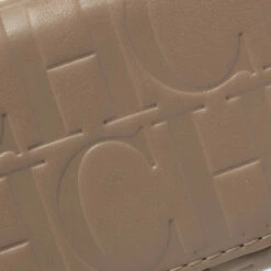 Carolina Herrera Beige Leather Tassel Continental Trifold Wallet Women 16 Carolina Herrera Beige Leather Tassel Continental Trifold Wallet Women -Carolina Herrera Shop luxury women carolina herrera used handbags p351963 012