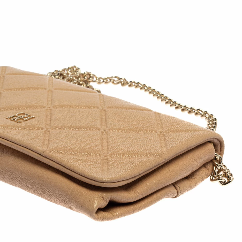 Carolina Herrera Beige Quilted Embossed Leather Flap Chain Clutch Women