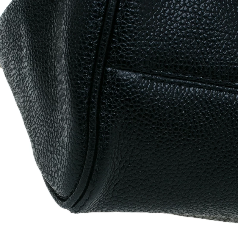 Carolina Herrera Black Leather Minueto Flap Bag Women