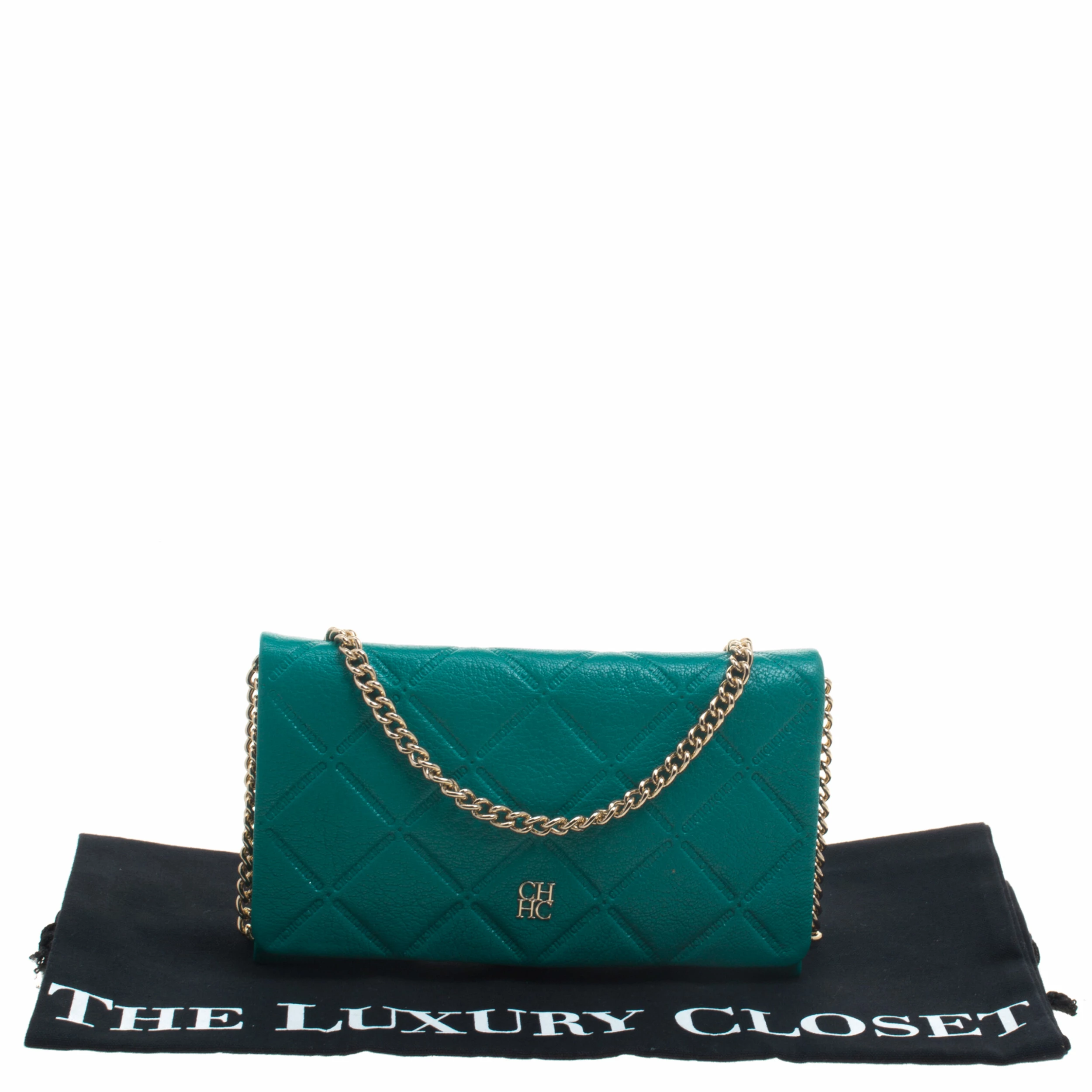 Carolina Herrera Green Quilted Embossed Leather Chain Clutch Women