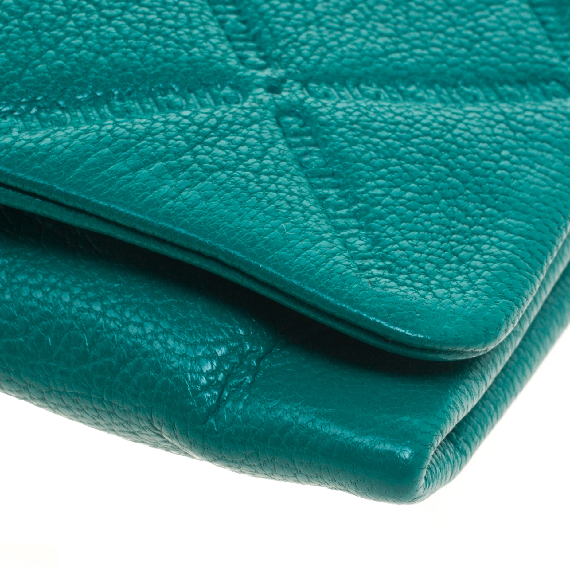 Carolina Herrera Green Quilted Embossed Leather Chain Clutch Women