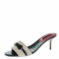 Carolina Herrera Beige/Navy Blue Suede And Leather Mules Size 37 Women