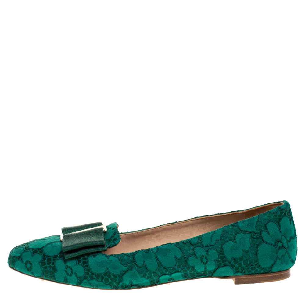 Carolina Herrera Green Lace Bow Ballet Flats Size 40 Women