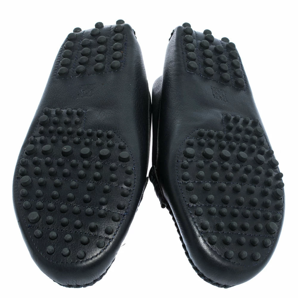 Carolina Herrera Navy Blue Leather Logo Chain Loafers Size 39 Women