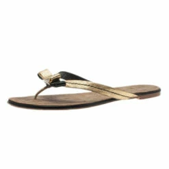 Carolina Herrera Gold Leather Thong Sandals Size 40 Women