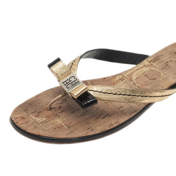 Carolina Herrera Gold Leather Thong Sandals Size 40 Women