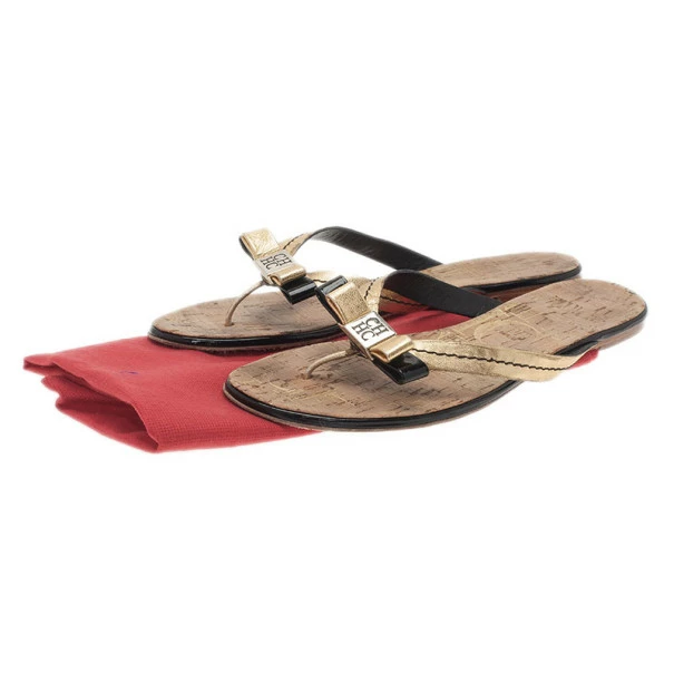 Carolina Herrera Gold Leather Thong Sandals Size 40 Women