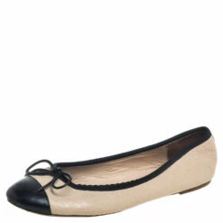 CH Carolina Herrera Beige/Black Leather Bow Flats Size 38 Women
