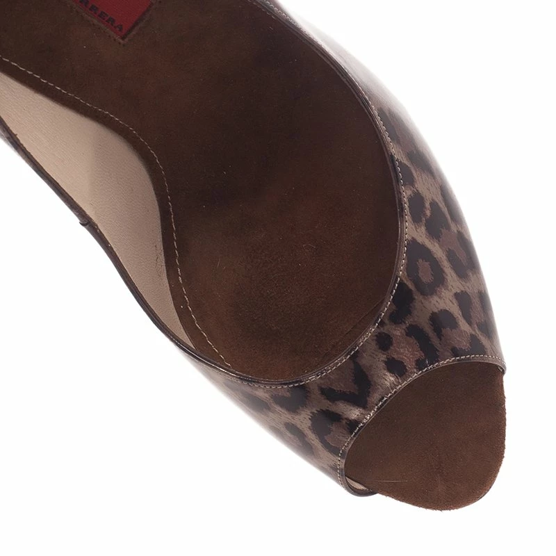 Carolina Herrera Leopard Print Peep Toe Pumps Size 39 Women - Brown