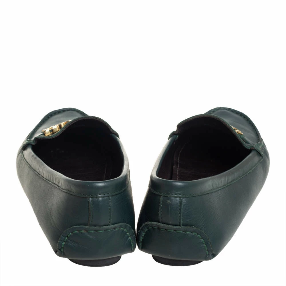 Carolina Herrera Green Leather Logo Detail Slip On Loafers Size 41 Women