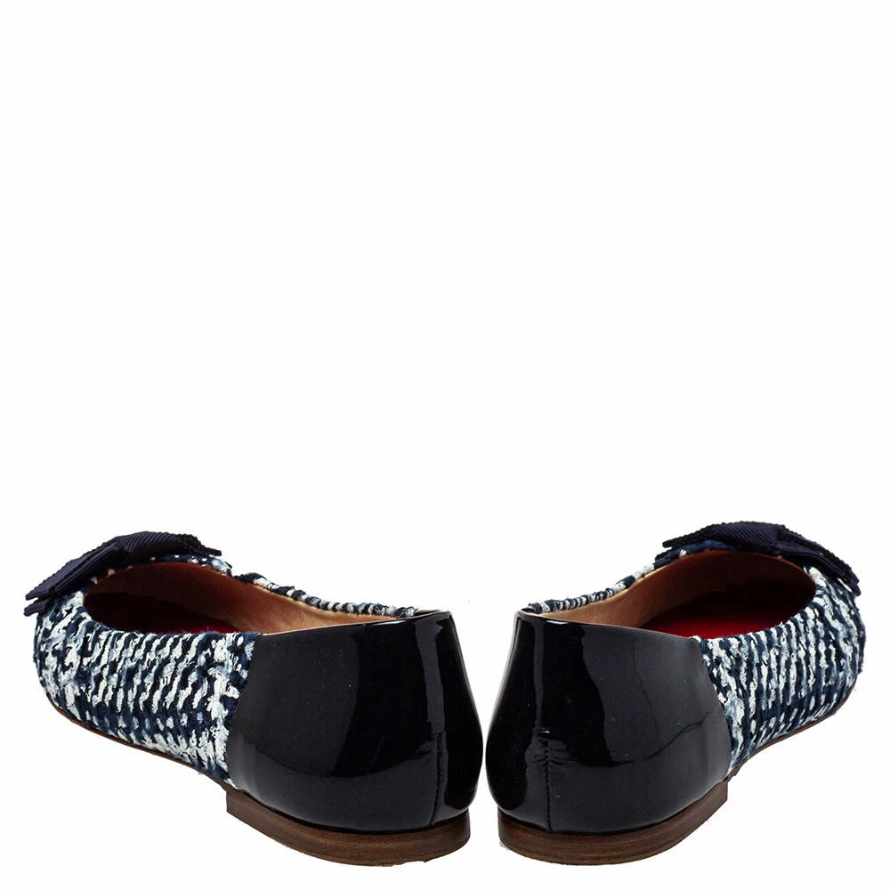 Carolina Herrera Blue/White Tweed And Patent Leather Ballet Flats Size 40 Women