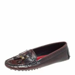 Carolina Herrera Two Tone Brogue Leather Logo Charm Slip On Loafers Size 39 Women - Burgundy