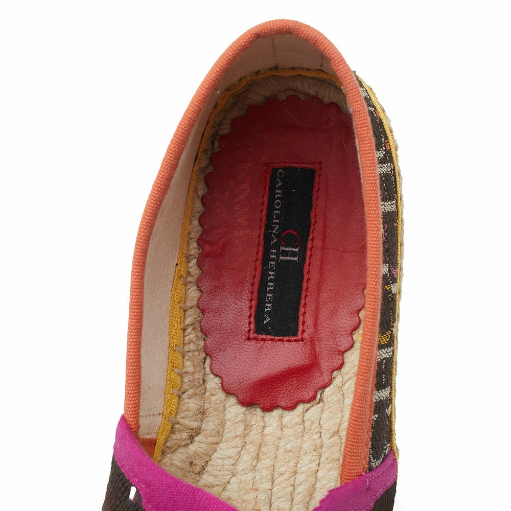 Carolina Herrera Brown Logo Embroidered Fabric Cap Toe Espadrilles Flats Size 35 Women